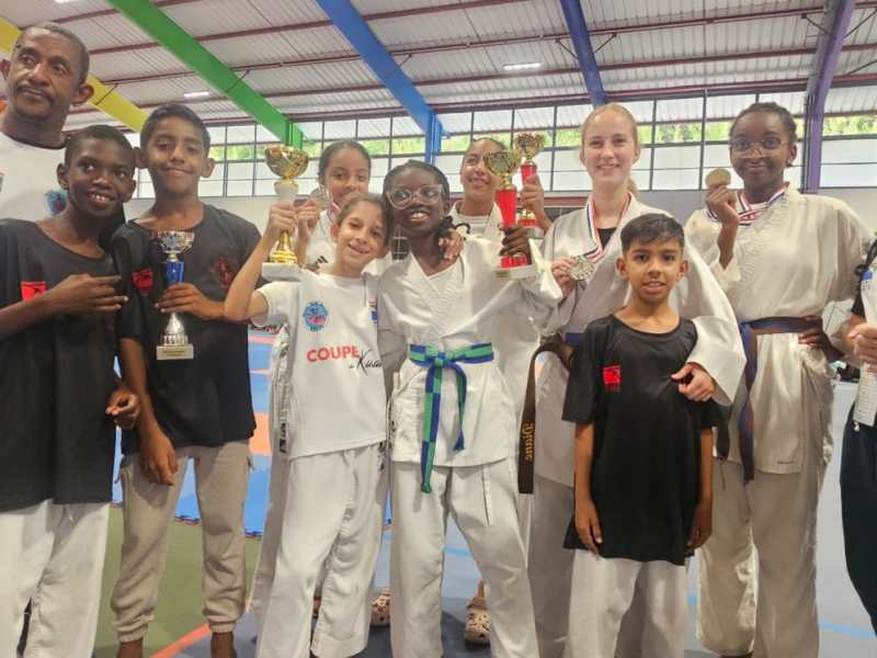 Coupe combats au Club la Chaloupe le 16&nbsp;novembre