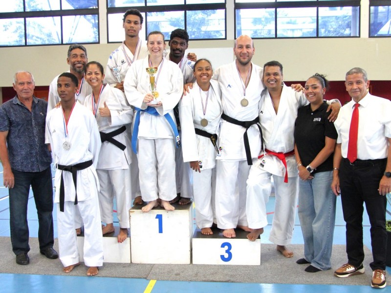 Coupe de La Possession par équipes kata et combats le 1er&nbsp;février